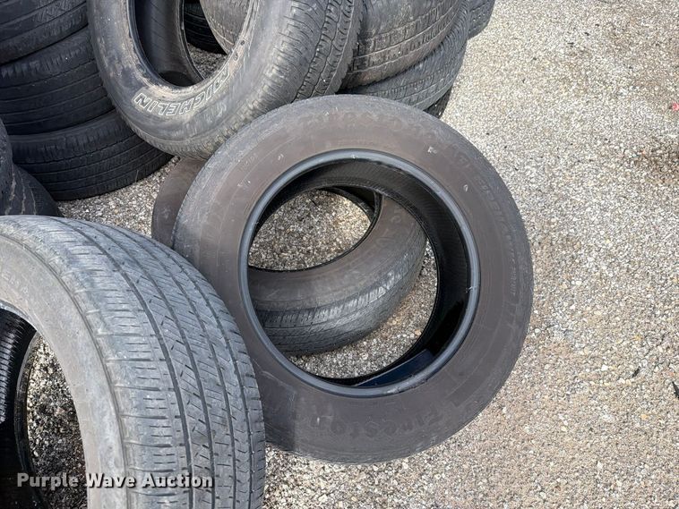 image for item EL1055 Approximately 85 tires