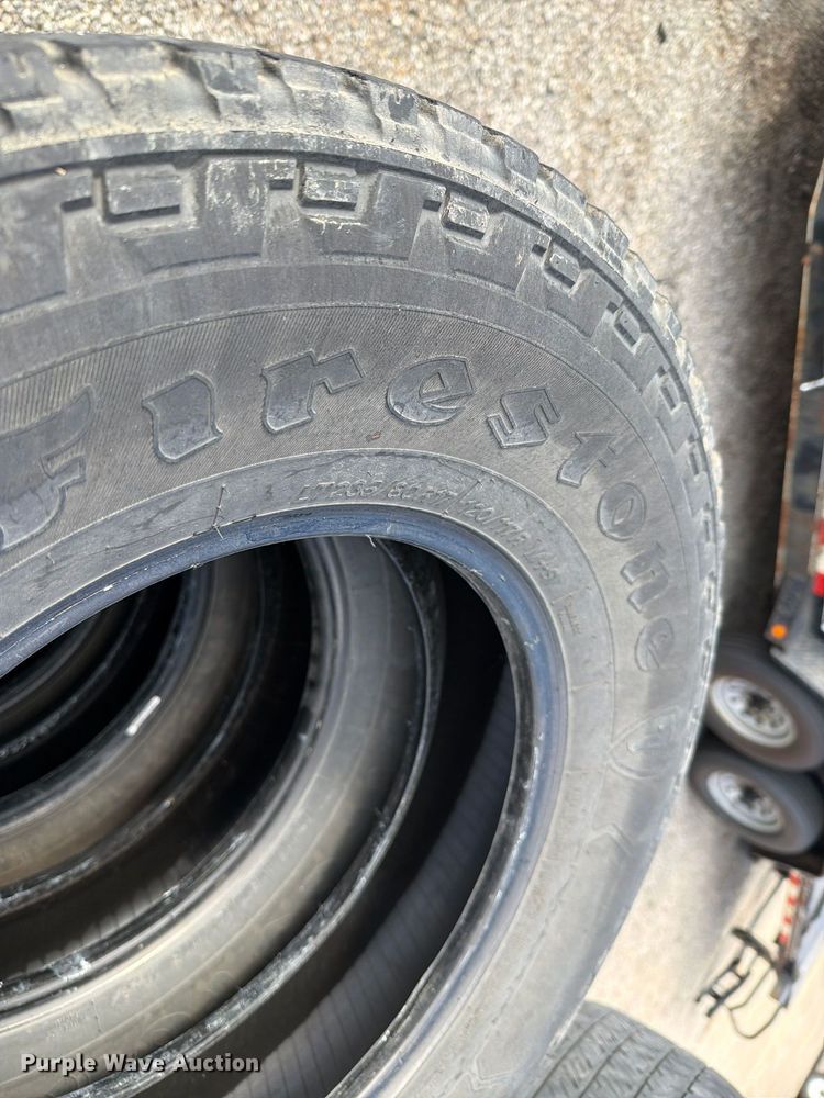 image for item EL1055 Approximately 85 tires