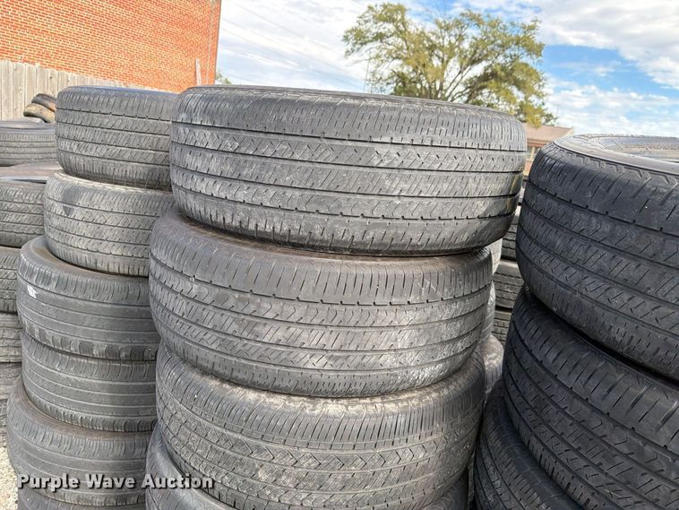 image for item EL1055 Approximately 85 tires