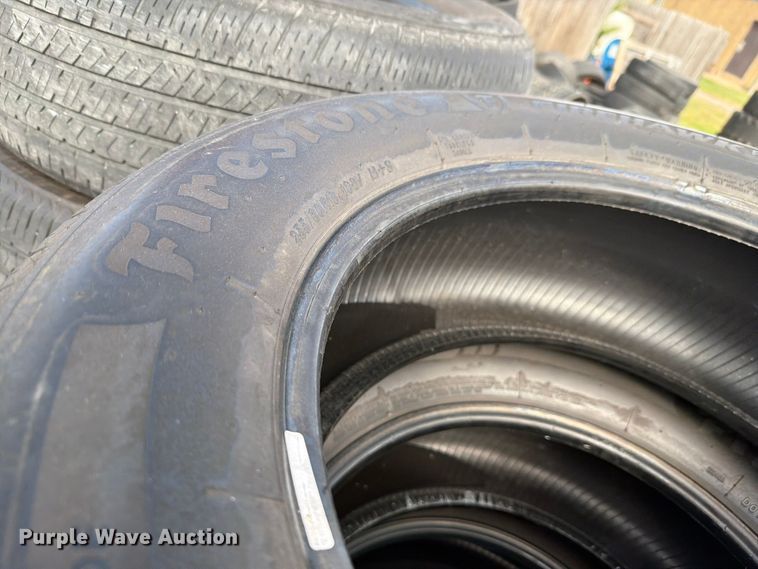 image for item EL1055 Approximately 85 tires
