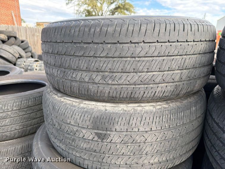 image for item EL1055 Approximately 85 tires
