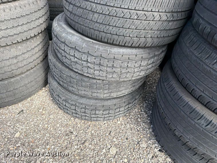 image for item EL1055 Approximately 85 tires