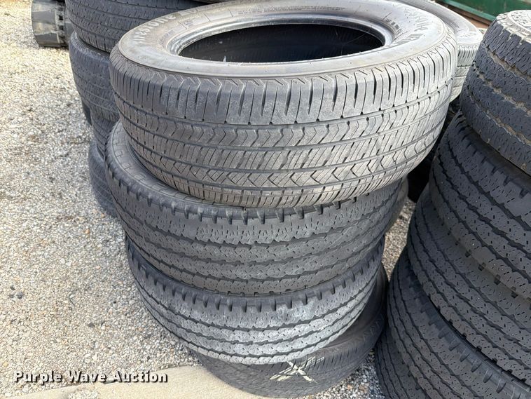 image for item EL1055 Approximately 85 tires