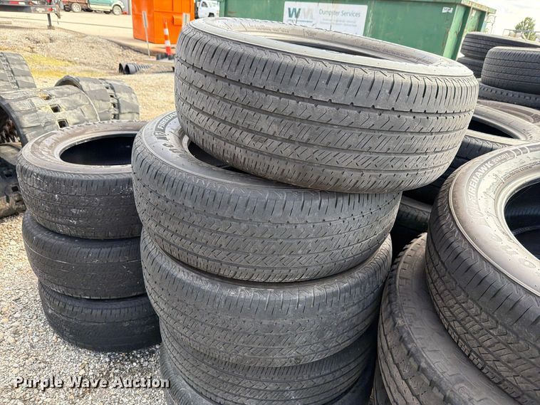 image for item EL1055 Approximately 85 tires