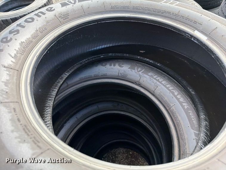 image for item EL1055 Approximately 85 tires