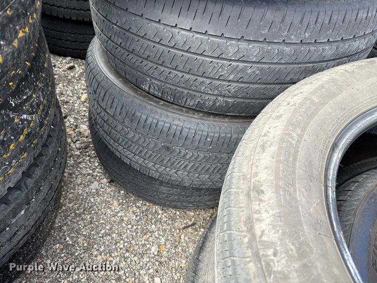 image for item EL1055 Approximately 85 tires