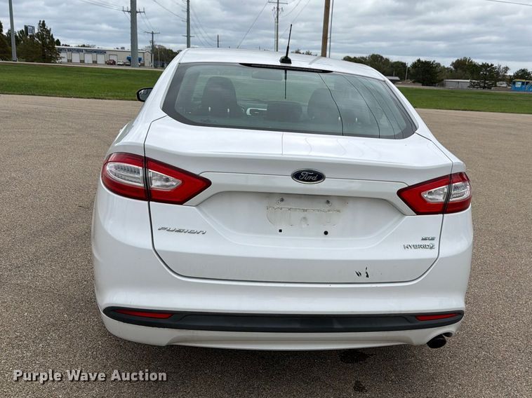 image for item FH6450 2014 Ford Fusion Hybrid SE 