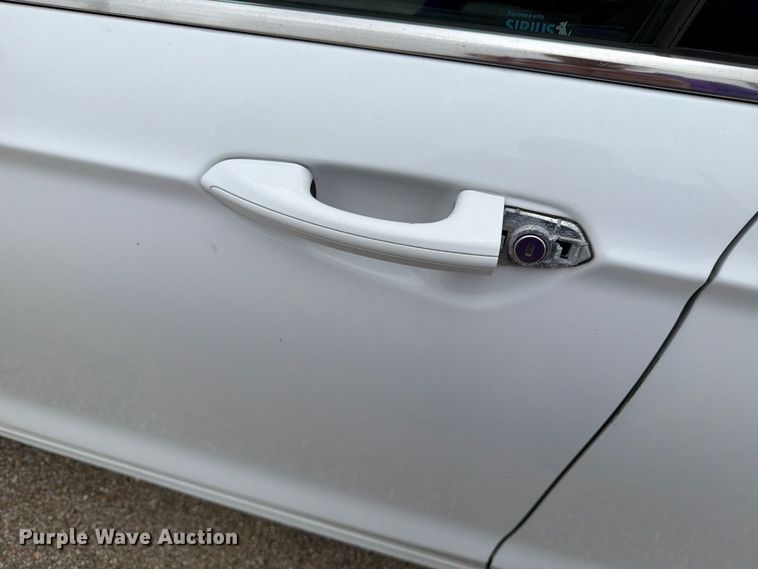 image for item FH6450 2014 Ford Fusion Hybrid SE 