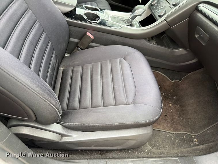 image for item FH6450 2014 Ford Fusion Hybrid SE 