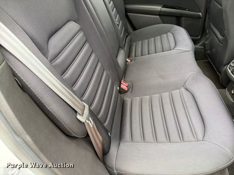 image for item FH6450 2014 Ford Fusion Hybrid SE 