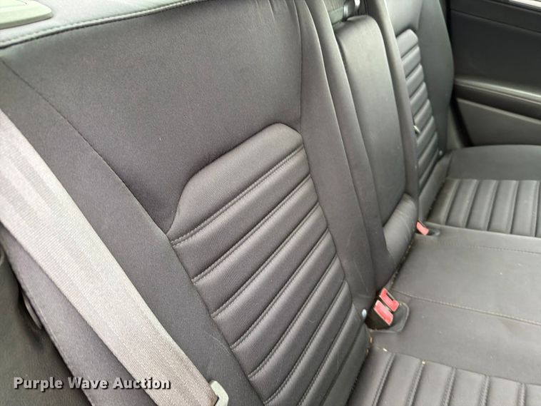 image for item FH6450 2014 Ford Fusion Hybrid SE 