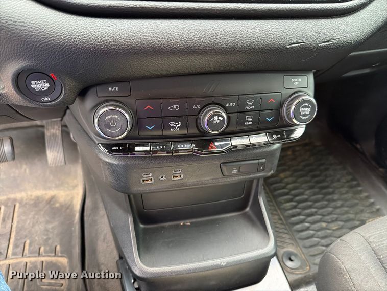image for item FH6451 2023 Dodge Durango SSV SUV