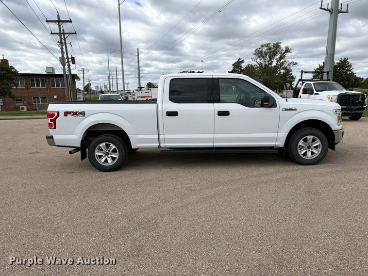 image for item FH6453 2020 Ford F150 XLT Crew Cab pickup truck