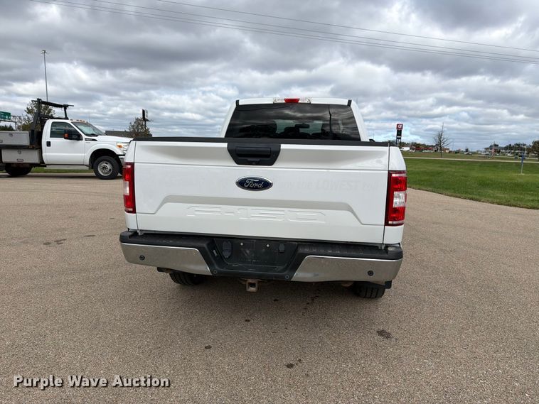 image for item FH6453 2020 Ford F150 XLT Crew Cab pickup truck