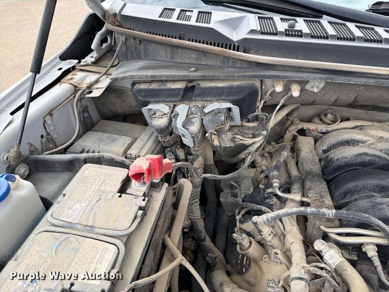 image for item FH6453 2020 Ford F150 XLT Crew Cab pickup truck