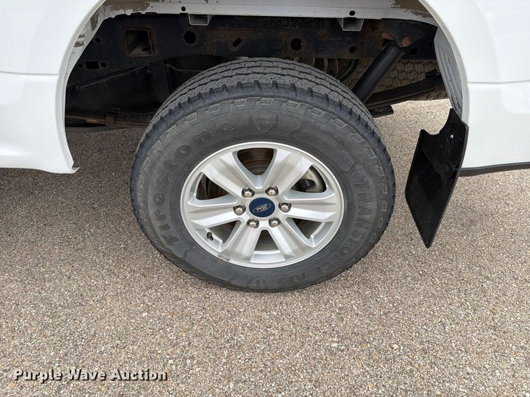 image for item FH6453 2020 Ford F150 XLT Crew Cab pickup truck