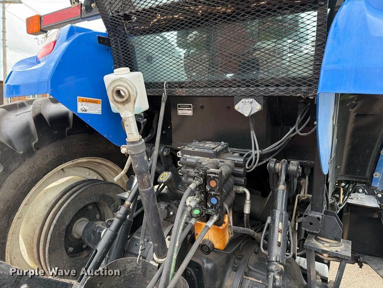 image for item FH6471 2020 New Holland TS6.110 MFWD tractor