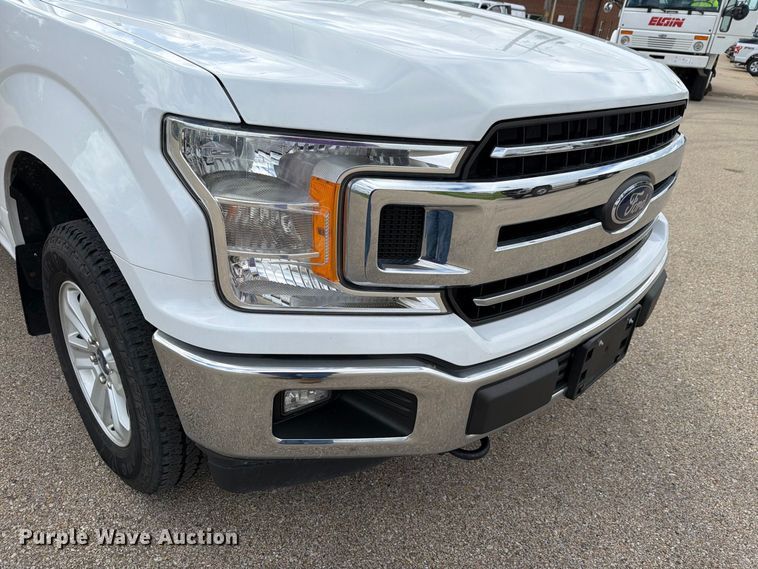image for item FH6472 2020 Ford F150 XLT Crew Cab pickup truck