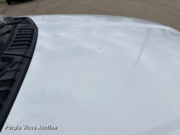image for item FH6472 2020 Ford F150 XLT Crew Cab pickup truck