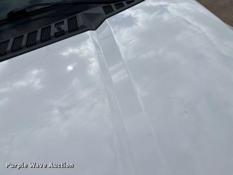 image for item FH6472 2020 Ford F150 XLT Crew Cab pickup truck