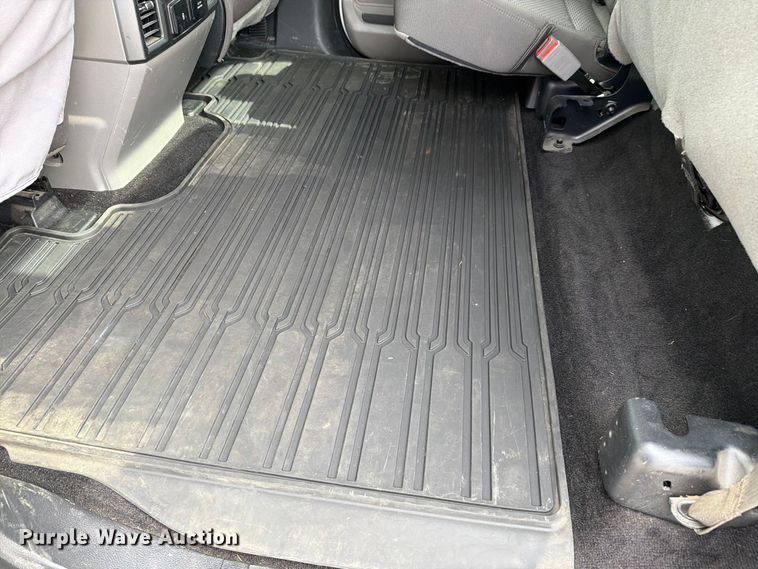 image for item FH6472 2020 Ford F150 XLT Crew Cab pickup truck