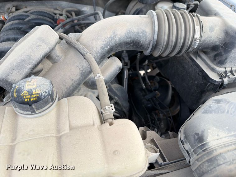 image for item FH6472 2020 Ford F150 XLT Crew Cab pickup truck