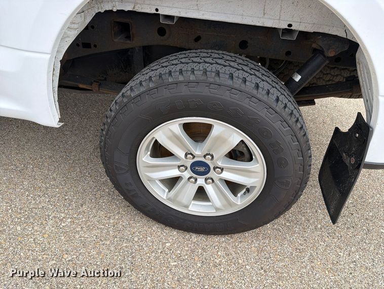image for item FH6472 2020 Ford F150 XLT Crew Cab pickup truck