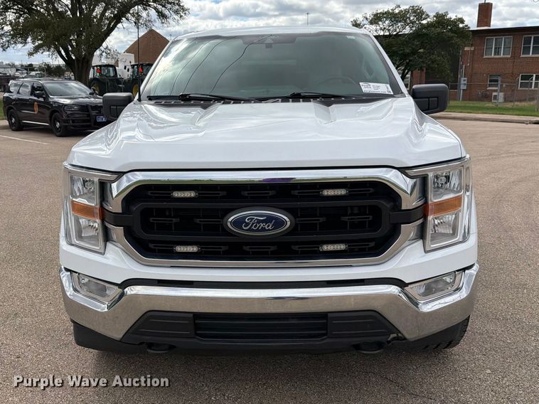 image for item FH6473 2022 Ford F150 XLT Crew Cab pickup truck