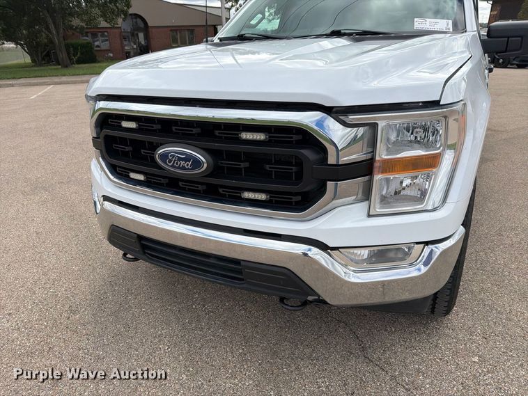 image for item FH6473 2022 Ford F150 XLT Crew Cab pickup truck