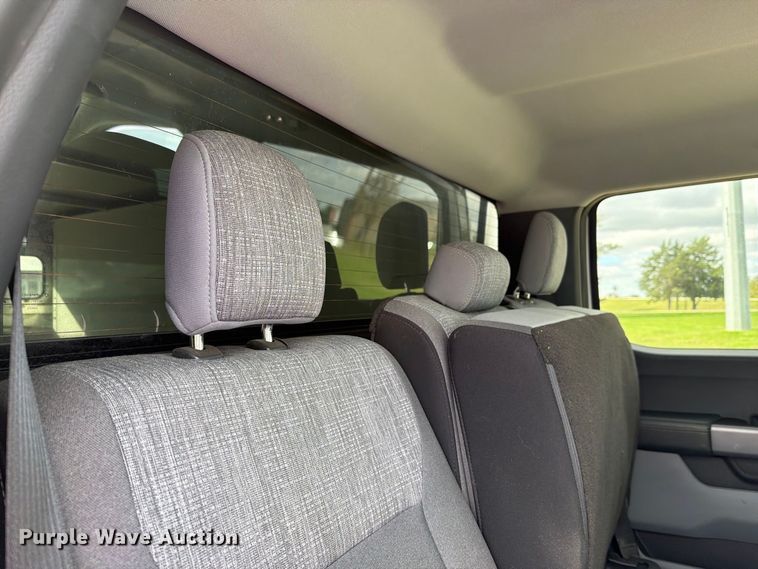 image for item FH6473 2022 Ford F150 XLT Crew Cab pickup truck