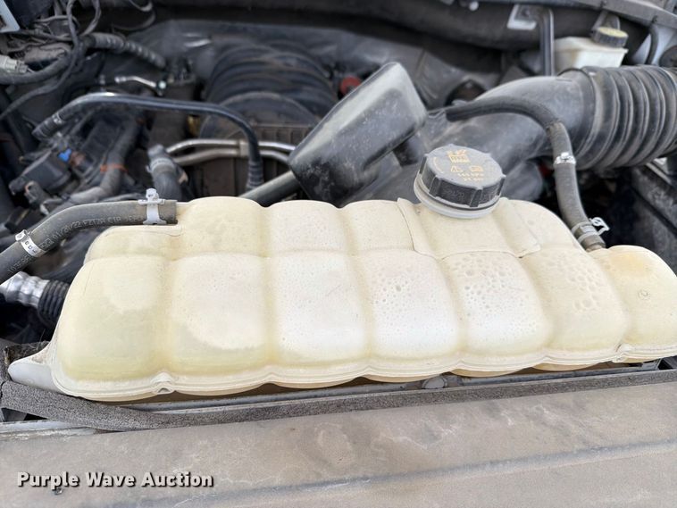 image for item FH6473 2022 Ford F150 XLT Crew Cab pickup truck