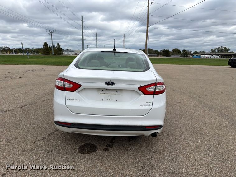 image for item FH6474 2016 Ford Fusion Hybrid SE 