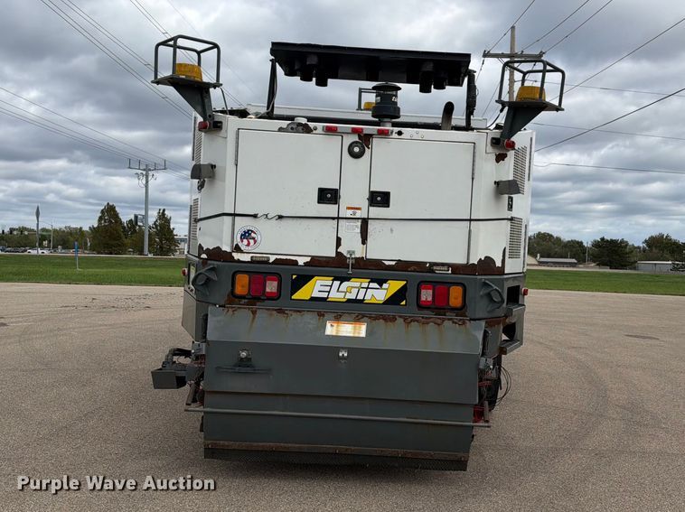 2006 Sterling SC8000