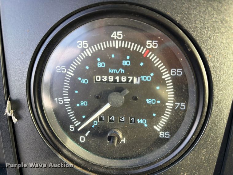 2006 Sterling SC8000
