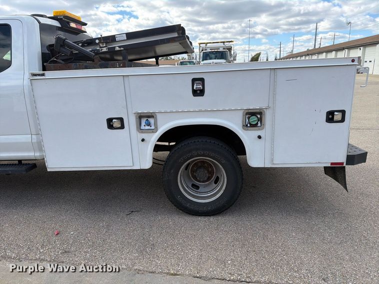 2021 Ford F350 SUPER DUTY