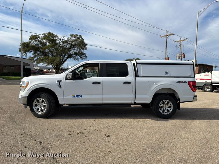 image for item FH6479 2022 Ford F150 XLT Crew Cab pickup truck