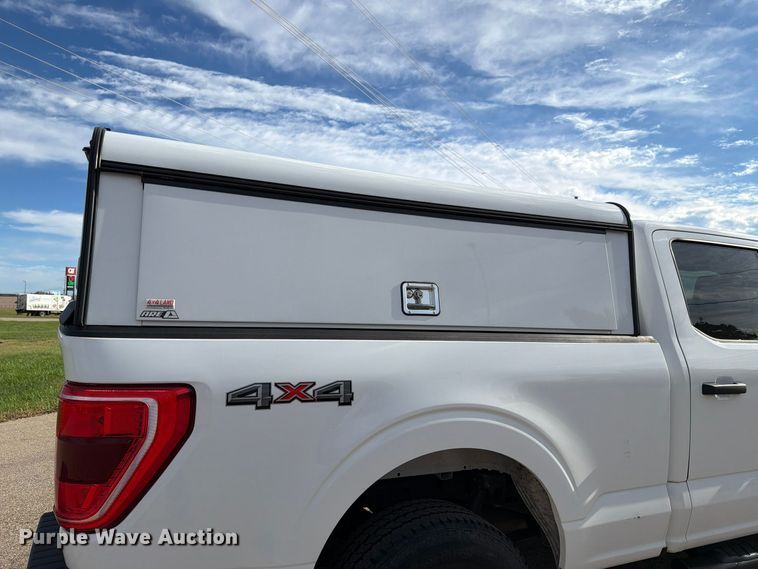 image for item FH6479 2022 Ford F150 XLT Crew Cab pickup truck