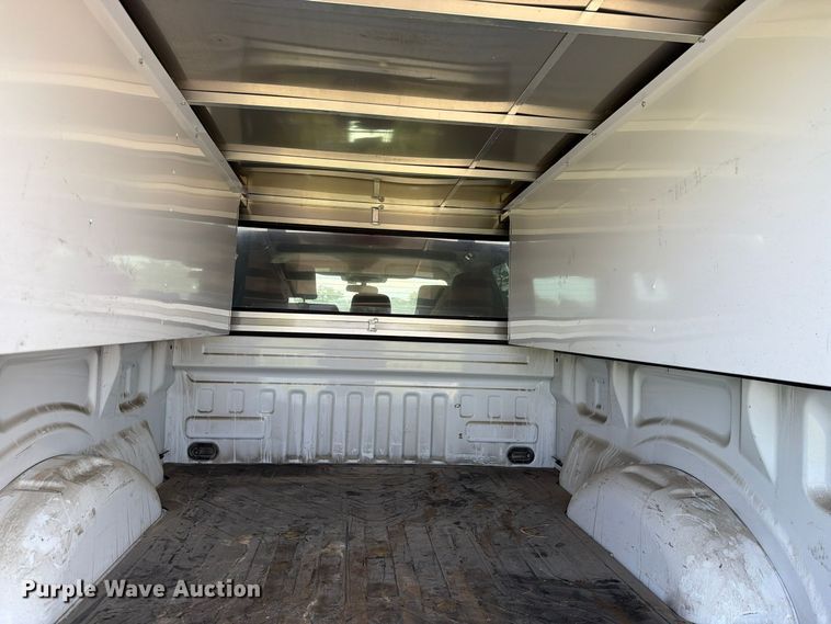 image for item FH6479 2022 Ford F150 XLT Crew Cab pickup truck