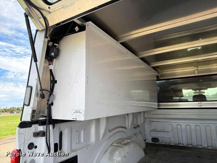 image for item FH6479 2022 Ford F150 XLT Crew Cab pickup truck