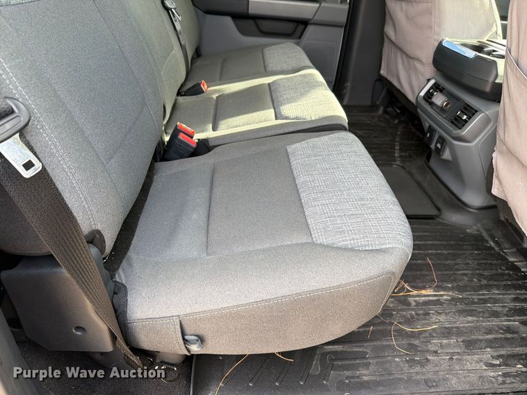image for item FH6479 2022 Ford F150 XLT Crew Cab pickup truck
