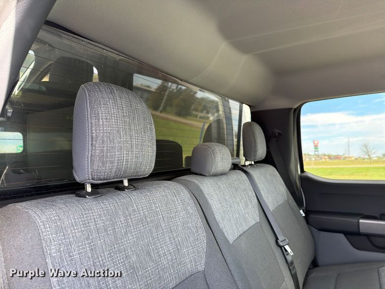 image for item FH6479 2022 Ford F150 XLT Crew Cab pickup truck