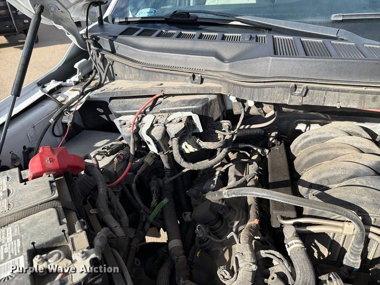 image for item FH6479 2022 Ford F150 XLT Crew Cab pickup truck