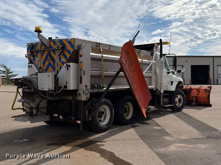 image for item FH6480 2015 International WorkStar 7500 dump truck