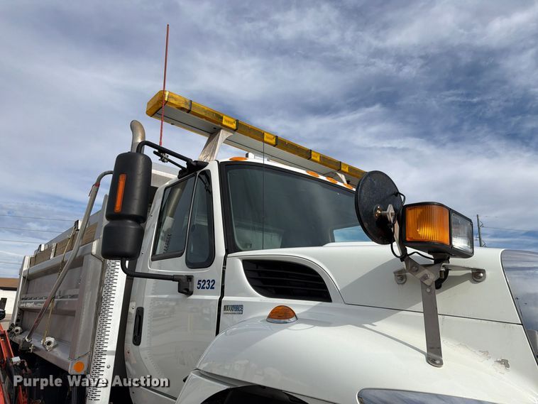 image for item FH6480 2015 International WorkStar 7500 dump truck