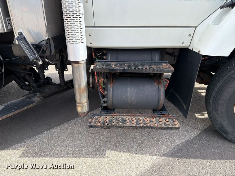 image for item FH6480 2015 International WorkStar 7500 dump truck