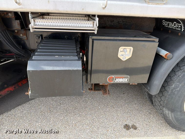 image for item FH6480 2015 International WorkStar 7500 dump truck