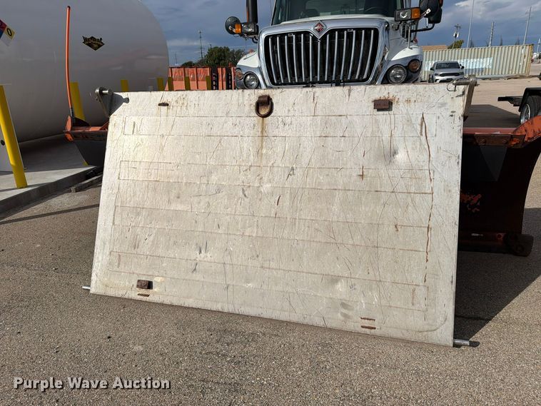 image for item FH6480 2015 International WorkStar 7500 dump truck