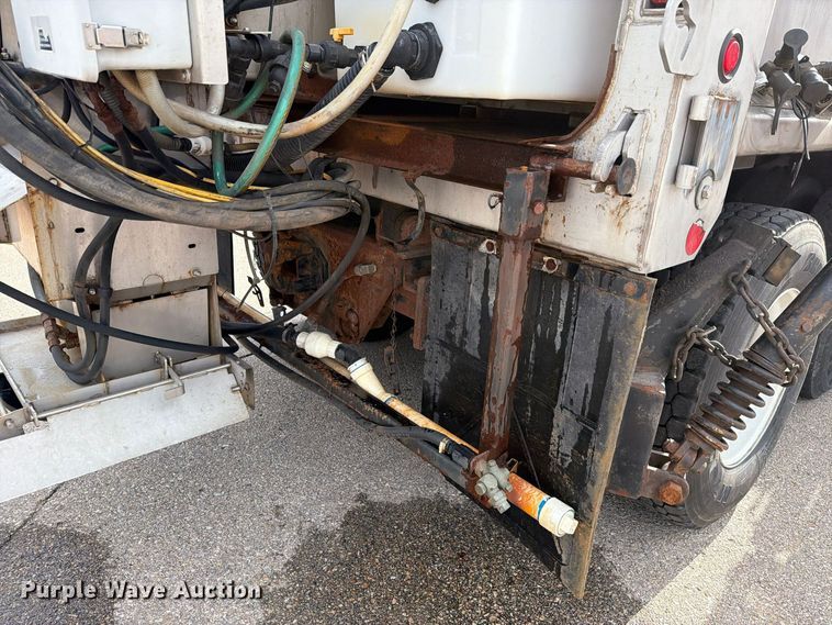 image for item FH6480 2015 International WorkStar 7500 dump truck
