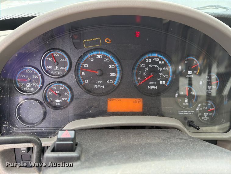 image for item FH6480 2015 International WorkStar 7500 dump truck