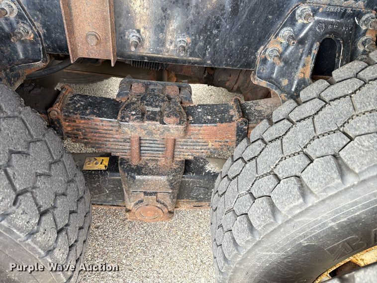 image for item FH6480 2015 International WorkStar 7500 dump truck